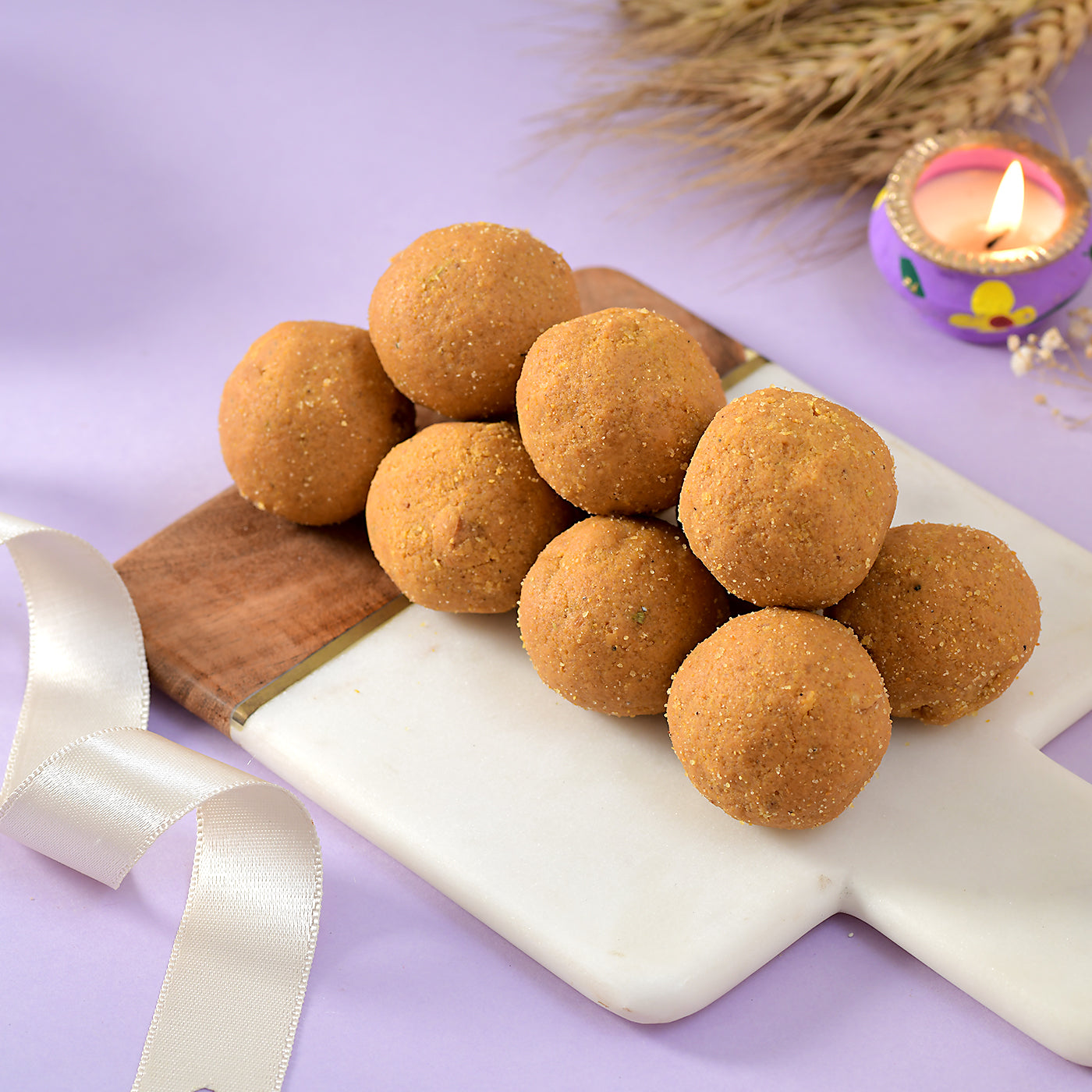 Hand Crafted Moli Rakhi With Sweets & Nuts