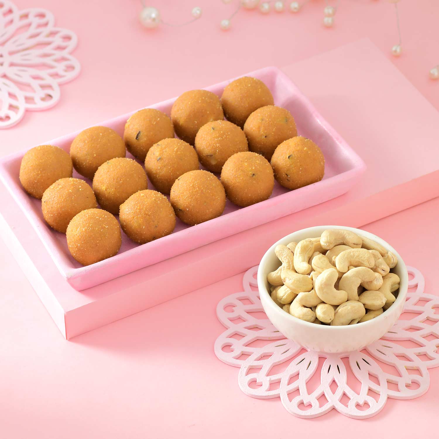 Laddu and Cashew Festive Hamper